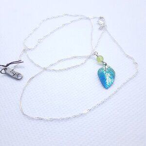 New Holly Yashi leaf necklace